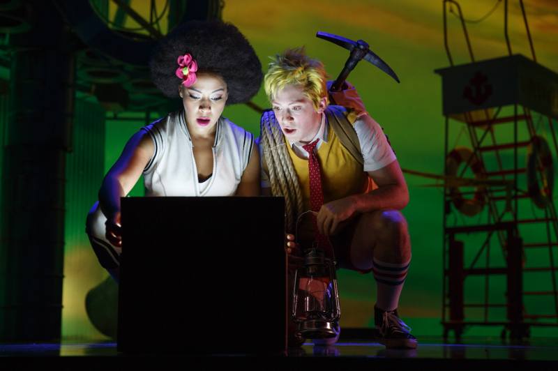 Photo Flash: Welcome to Bikini Bottom! First Look at World Premiere of THE SPONGEBOB MUSICAL in Chicago Image