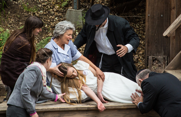 Photo Flash: ROMEO & JULIET Set in East Jerusalem at Theatricum Botanicum Image