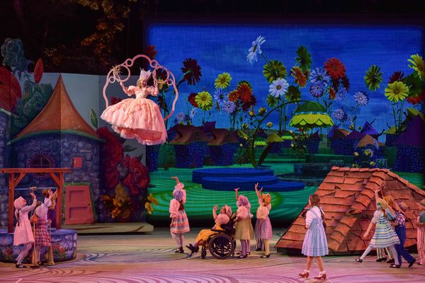 Photo Flash: THE WIZARD OF OZ Lands at The Muny; First Look at Danielle Bowen, Kevin Cahoon & More Onstage! Image