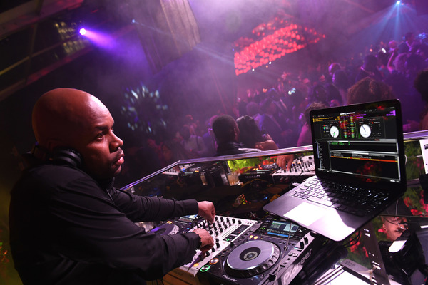 Photo Flash: Apollo Theater Hosts Spring Gala, Featuring LL Cool J, Prince Tribute & More Image