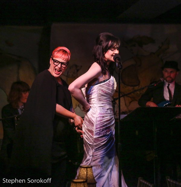 Photo Coverage: Tony Winner Lena Hall Returns To Cafe Carlyle Image