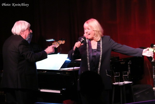 Photo Flash: Ilene Graff Brings IT'S BETTER WITH A BAND to Birdland Image