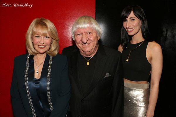 Photo Flash: Ilene Graff Brings IT'S BETTER WITH A BAND to Birdland Image