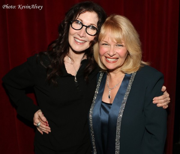 Photo Flash: Ilene Graff Brings IT'S BETTER WITH A BAND to Birdland Image