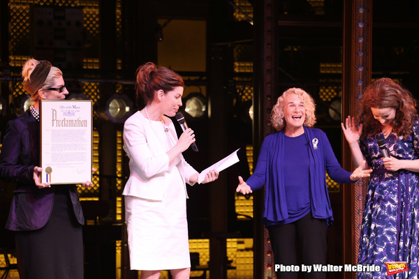 Photo Coverage: Carole King Helps BEAUTIFUL Celebrate 1000 Performances on Broadway!  Image