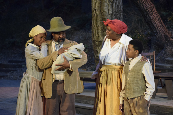 Jasmine Nicole Jacquet, Gerald C. Rivers Earnestine Phillips and Charis Holloman  Photo