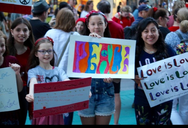 Photo Flash: Broadway Youth Perform 'Imagine' for Peace in Orlando Image