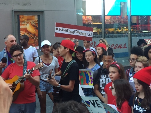 Photo Flash: Broadway Youth Perform 'Imagine' for Peace in Orlando Image