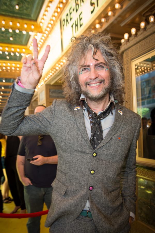 Photo Flash: It's a Big Night in Bikini Bottom! Broadway-Bound SPONGEBOB Musical Opens in Chicago Image
