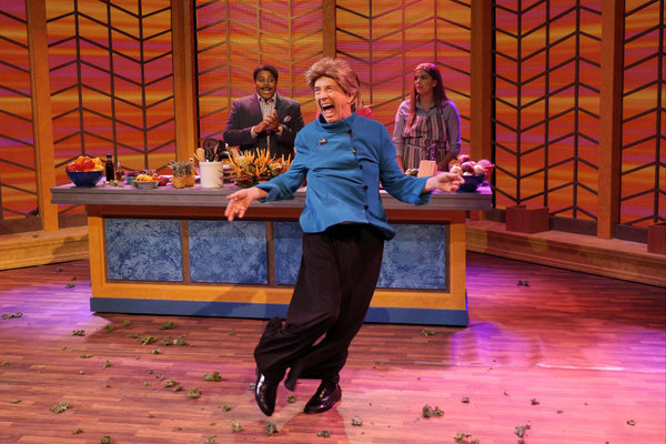 Photo Flash: Ana Gasteyer, Ricky Gervais, Kevin Kline & More Guest on MAYA & MARTY Image