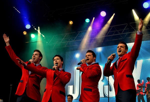 Photo Flash: Cast of JERSEY BOYS, Beverley Knight, Ramin Karimloo & More Rock West End Live Image