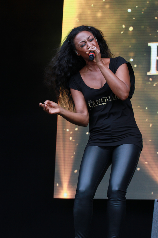 Photo Flash: Cast of JERSEY BOYS, Beverley Knight, Ramin Karimloo & More Rock West End Live Image