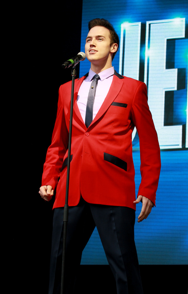 Photo Flash: Cast of JERSEY BOYS, Beverley Knight, Ramin Karimloo & More Rock West End Live Image