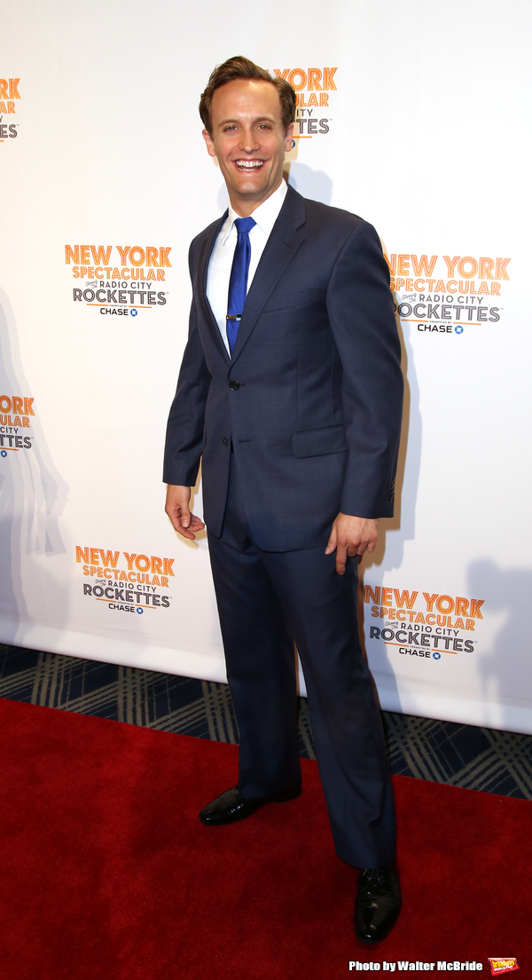 Photo Coverage: On the Red Carpet for NEW YORK SPECTACULAR with the Rockettes (Part One) Image