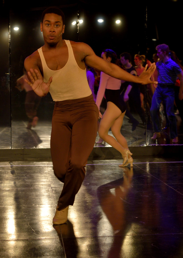 Photo Flash: Inside Look at Playhouse on Park's A CHORUS LINE Image