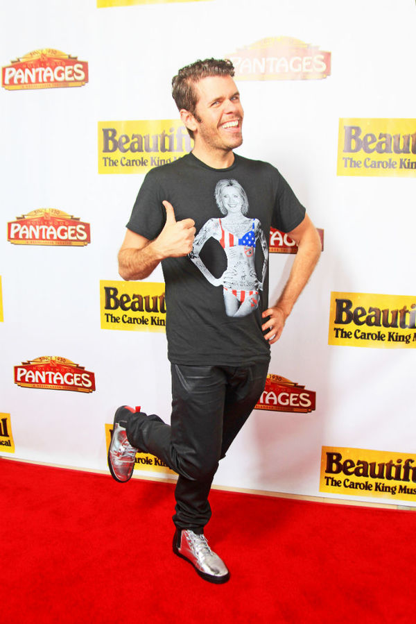 Photo Flash: Red Carpet Arrivals at BEAUTIFUL: THE CAROLE KING MUSICAL in Los Angeles  Image