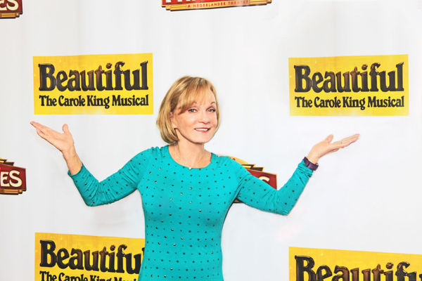 Photo Flash: Red Carpet Arrivals at BEAUTIFUL: THE CAROLE KING MUSICAL in Los Angeles  Image