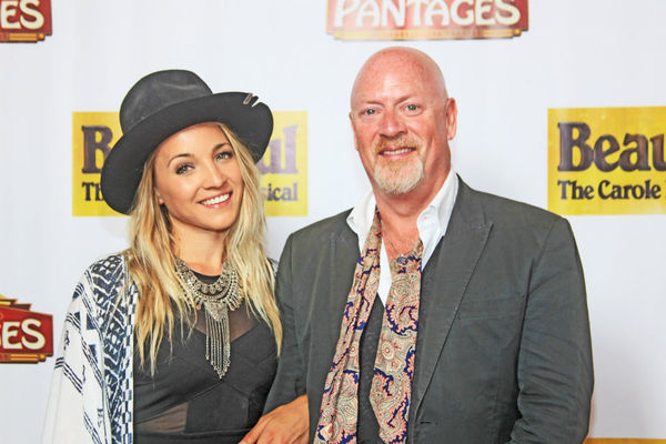 Photo Flash: Red Carpet Arrivals at BEAUTIFUL: THE CAROLE KING MUSICAL in Los Angeles  Image