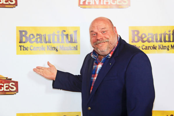 Photo Flash: Red Carpet Arrivals at BEAUTIFUL: THE CAROLE KING MUSICAL in Los Angeles  Image