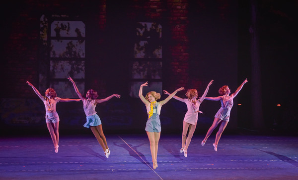 Photo Flash: First Look at Shuler Hensley, Emily Skinner, Jay Armstrong Johnson and More in 42ND STREET at The Muny Image