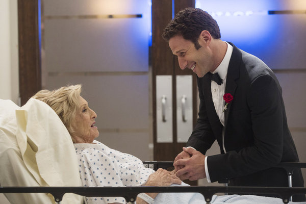 Photos & Clip: Christine Ebersole, Cloris Leachman & More in ROYAL PAINS Musical Episode  Image