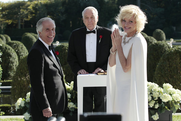 Photos & Clip: Christine Ebersole, Cloris Leachman & More in ROYAL PAINS Musical Episode  Image
