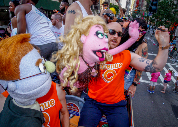 Photo Flash: Cast of AVENUE Q Marches in NYC Pride Parade! Image