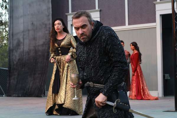 Photo Flash: First Look at Independent Shakespeare Co.'s RICHARD III at Griffith Park Image