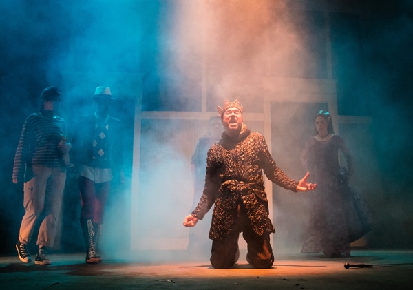 Photo Flash: First Look at Independent Shakespeare Co.'s RICHARD III at Griffith Park Image