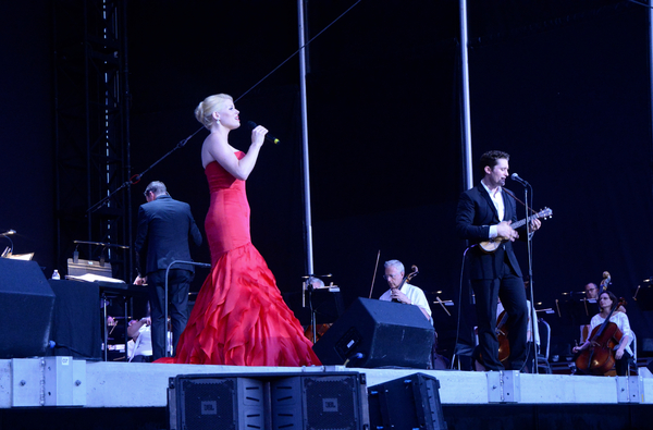 Photo Coverage: Megan Hilty and Matthew Morrison Join Forces with the New York Pops! 