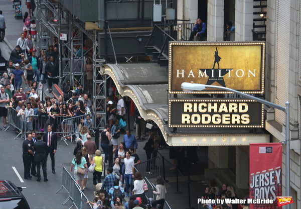 Photo Coverage: Fans Gather for Lin-Manuel Miranda's Final Performance in HAMILTON Image