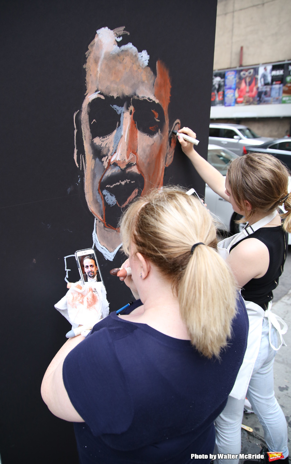 Photo Coverage: Fans Gather for Lin-Manuel Miranda's Final Performance in HAMILTON Image