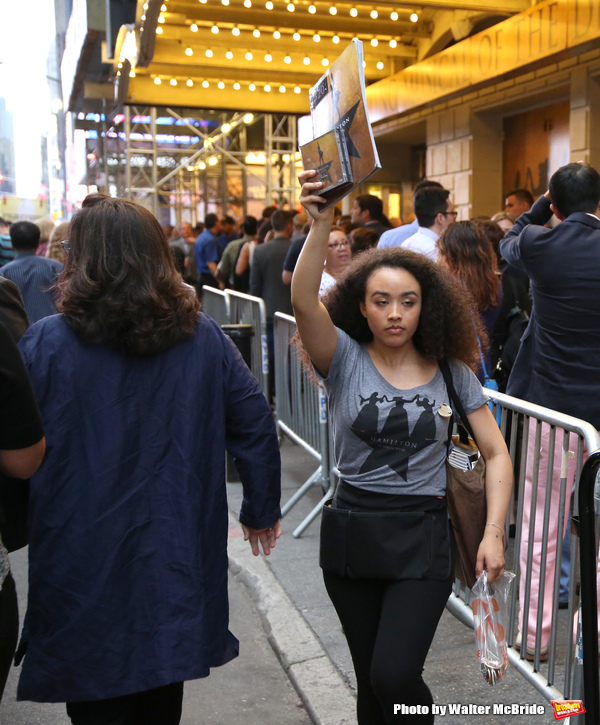 Photo Coverage: Fans Gather for Lin-Manuel Miranda's Final Performance in HAMILTON Image