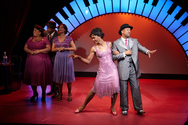 Photo Flash: First Look at North Coast Rep's AIN'T MISBEHAVIN' Image