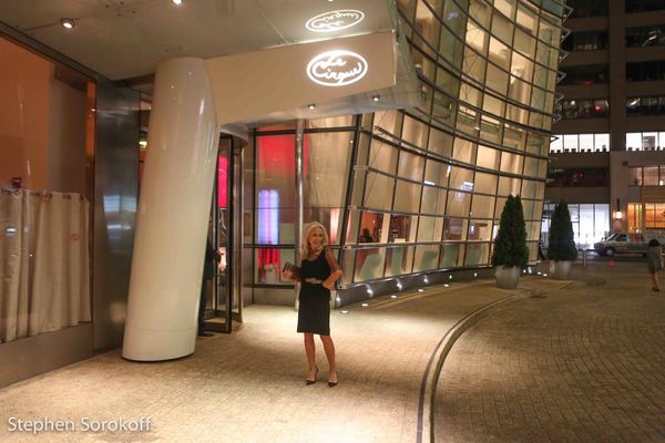 Photo Coverage: Bill Boggs Sings At Le Cirque's Musical Mondays Image