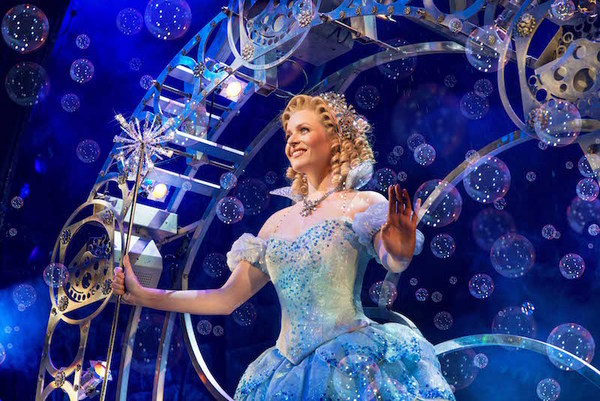 Photo Flash: First Look at WICKED Tour Cast Image