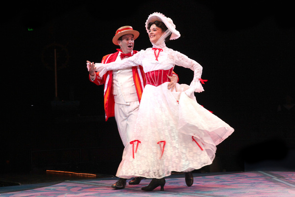 Photo Flash: First Look at North Shore Music Theatre's MARY POPPINS Image