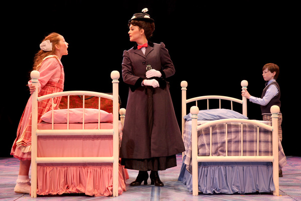 Photo Flash: First Look at North Shore Music Theatre's MARY POPPINS Image