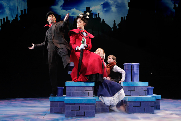 Photo Flash: First Look at North Shore Music Theatre's MARY POPPINS Image
