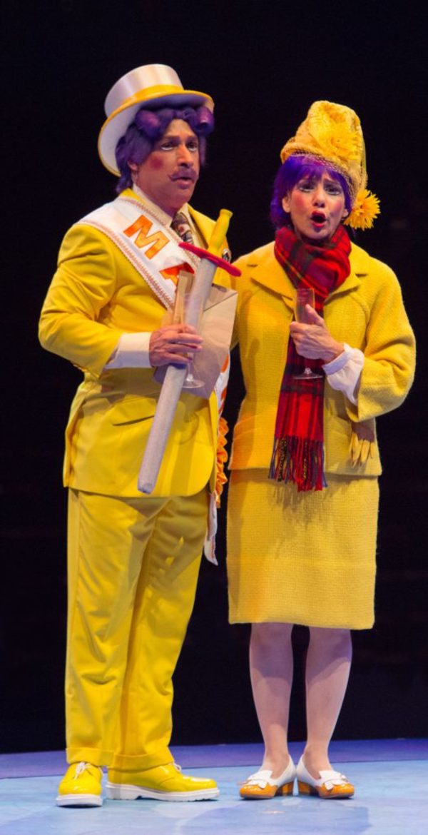 Photo Flash: First Look at Jason Graae, Sharon Wilkins, John Treacy Egan, Bets Malone and More in SEUSSICAL at Music Circus Image