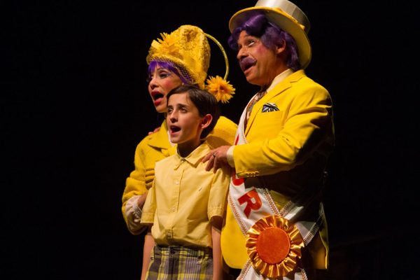 Photo Flash: First Look at Jason Graae, Sharon Wilkins, John Treacy Egan, Bets Malone and More in SEUSSICAL at Music Circus Image