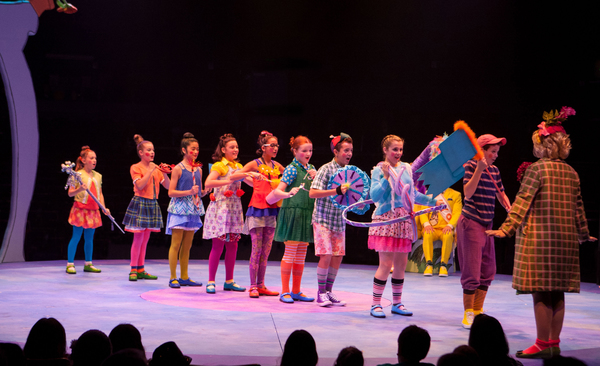 Photo Flash: First Look at Jason Graae, Sharon Wilkins, John Treacy Egan, Bets Malone and More in SEUSSICAL at Music Circus Image