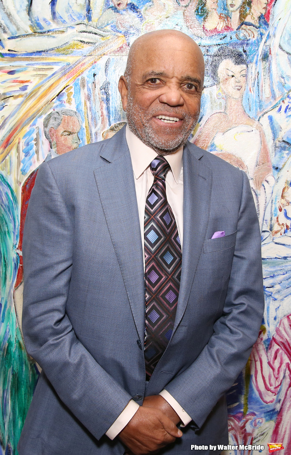 Photo Coverage: MOTOWN's Berry Gordy gets His Place on the Walls of Sardi's! Image
