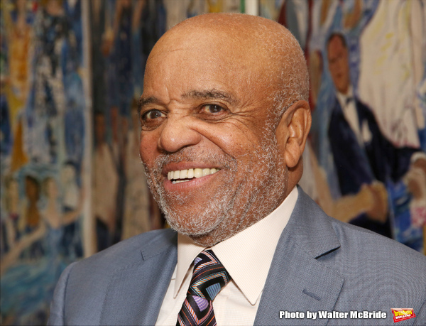 Photo Coverage: MOTOWN's Berry Gordy gets His Place on the Walls of Sardi's! Image