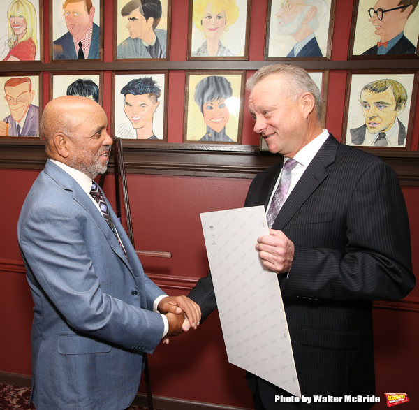 Photo Coverage: MOTOWN's Berry Gordy gets His Place on the Walls of Sardi's! Image