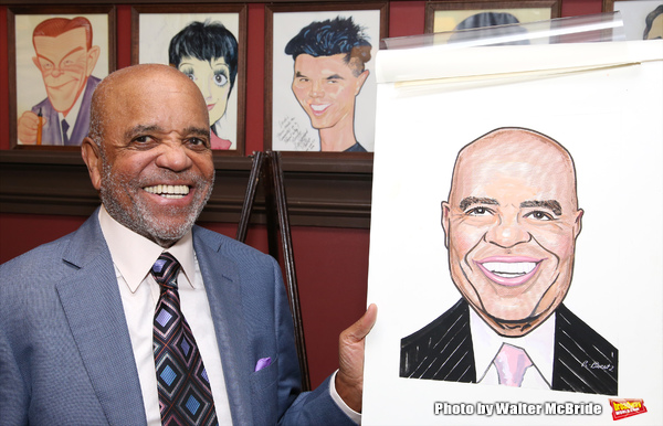 Photo Coverage: MOTOWN's Berry Gordy gets His Place on the Walls of Sardi's! Image