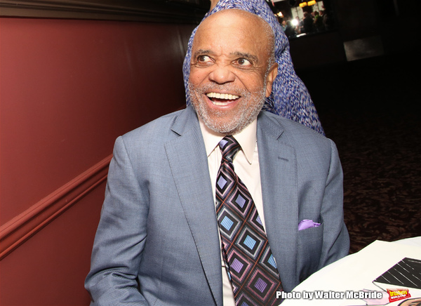 Photo Coverage: MOTOWN's Berry Gordy gets His Place on the Walls of Sardi's! Image