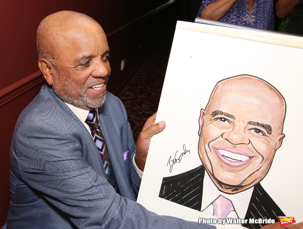 Photo Coverage: MOTOWN's Berry Gordy gets His Place on the Walls of Sardi's! Image