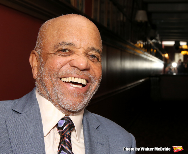 Photo Coverage: MOTOWN's Berry Gordy gets His Place on the Walls of Sardi's! Image