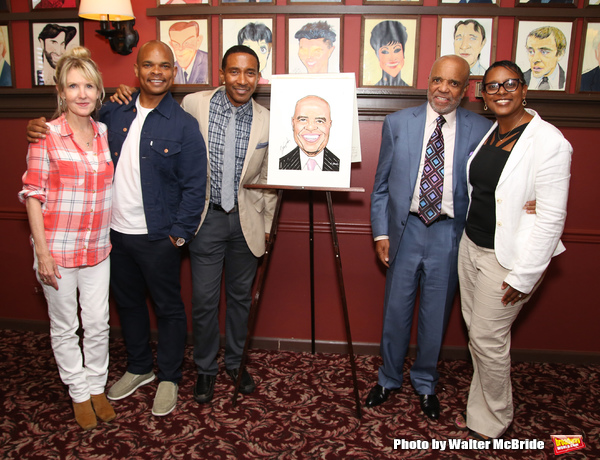 'Motown The Musical' director Charles Randolph-Wright and creative team with Berry Go Photo